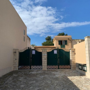 CASA CARLOTTA